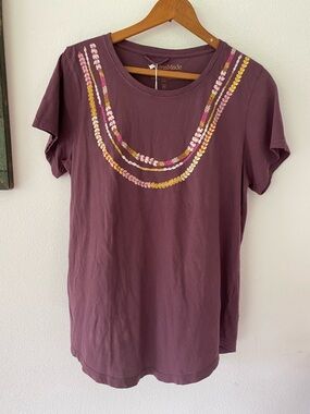 Mahinamade Women's Plum Short Sleeve Embellished Tee